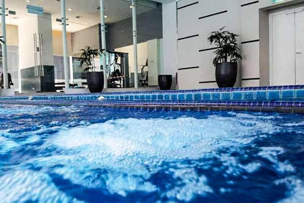 Binjai8 Klcc @ By Shahjalal Suites كوالالمبور المظهر الخارجي الصورة